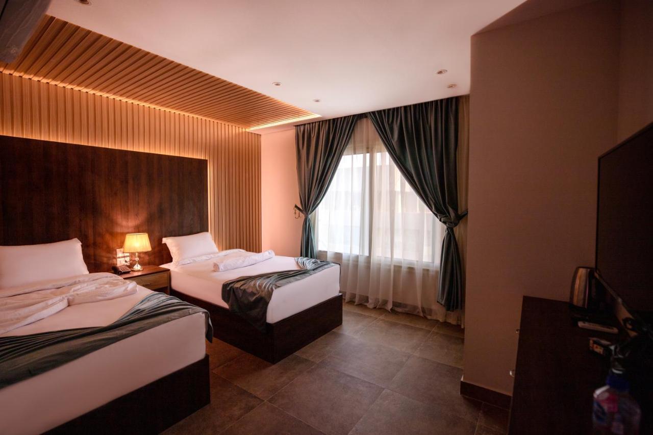 Blue Pyramids Eyes Hotel Al Kawm al Akhdar Eksteriør bilde